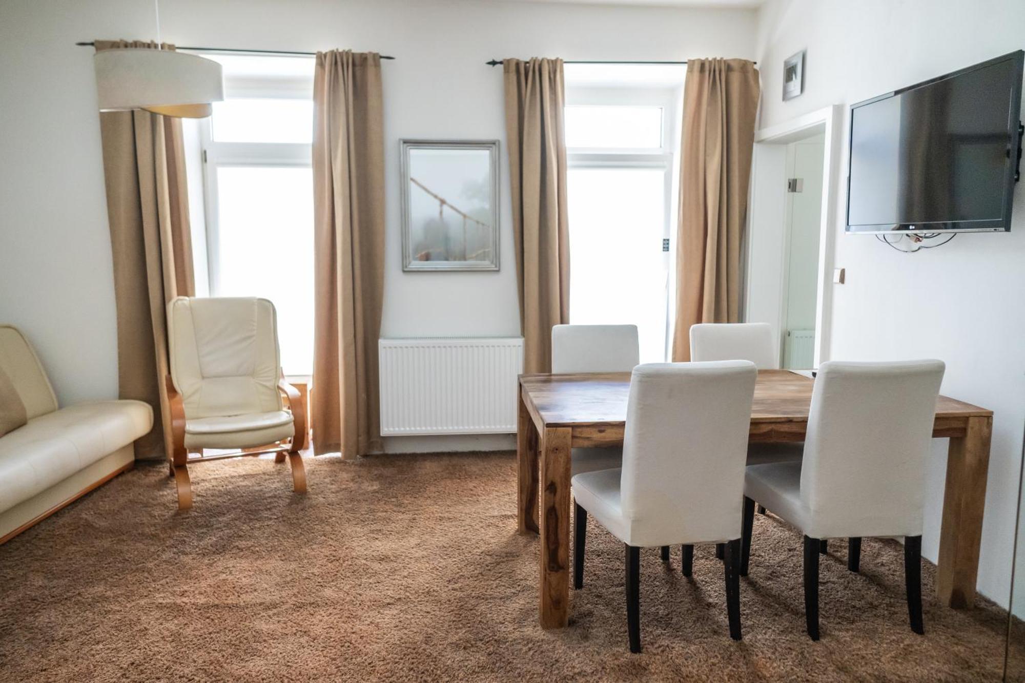 Hotel Пилзен Екстериор снимка
